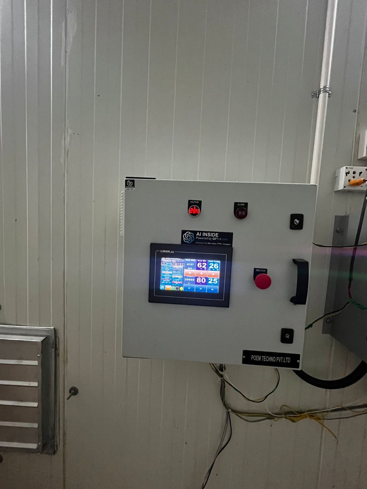 Contol-X mushroom grow room controller installed in a live button mushroom crop room — HMI panel showing CO2 4157ppm, humidity 62%, temperature 26C — Poem Techno, Gurgaon